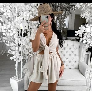 Ekattire absolutely stunning! NWOT